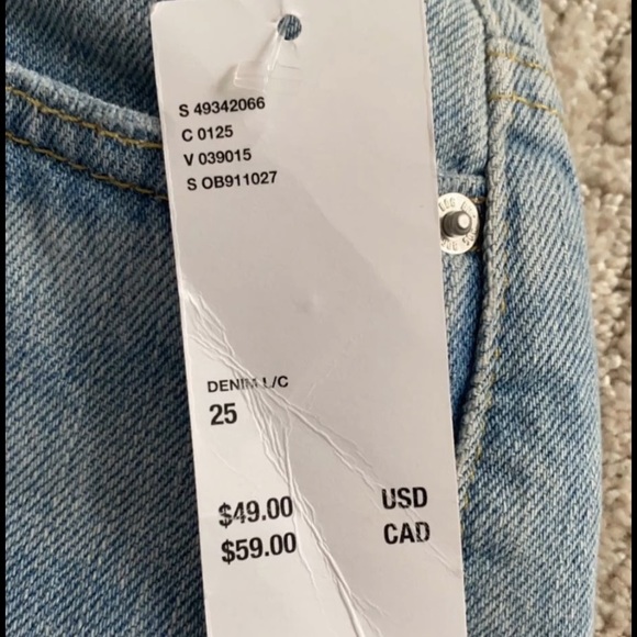 BDG GIRLFRIEND HIGH-RISE DENIM SHORTS W/TAGS - Picture 5 of 5